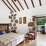 La Casa Nueva *