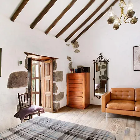 La Casa Nueva * Fátaga