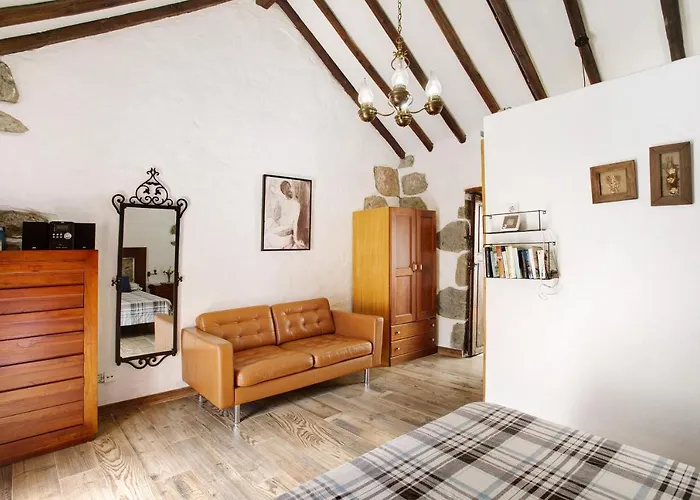 La Casa Nueva Fátaga